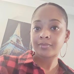 Meet your Posher, Shanita